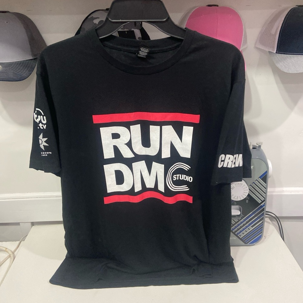 RUN DMC Studio Black T-Shirt size L preowned good condition see photos